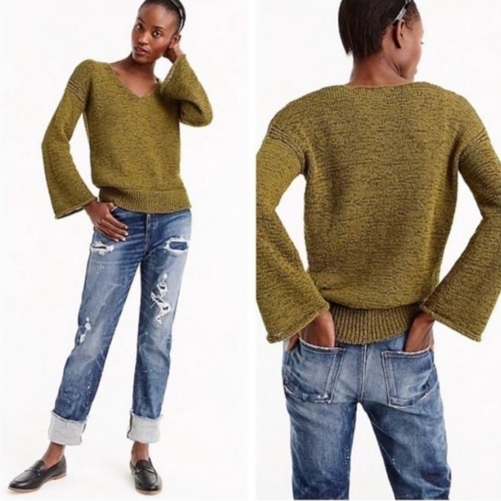 J Crew Green Bell Sleeve Sweater Size Medium